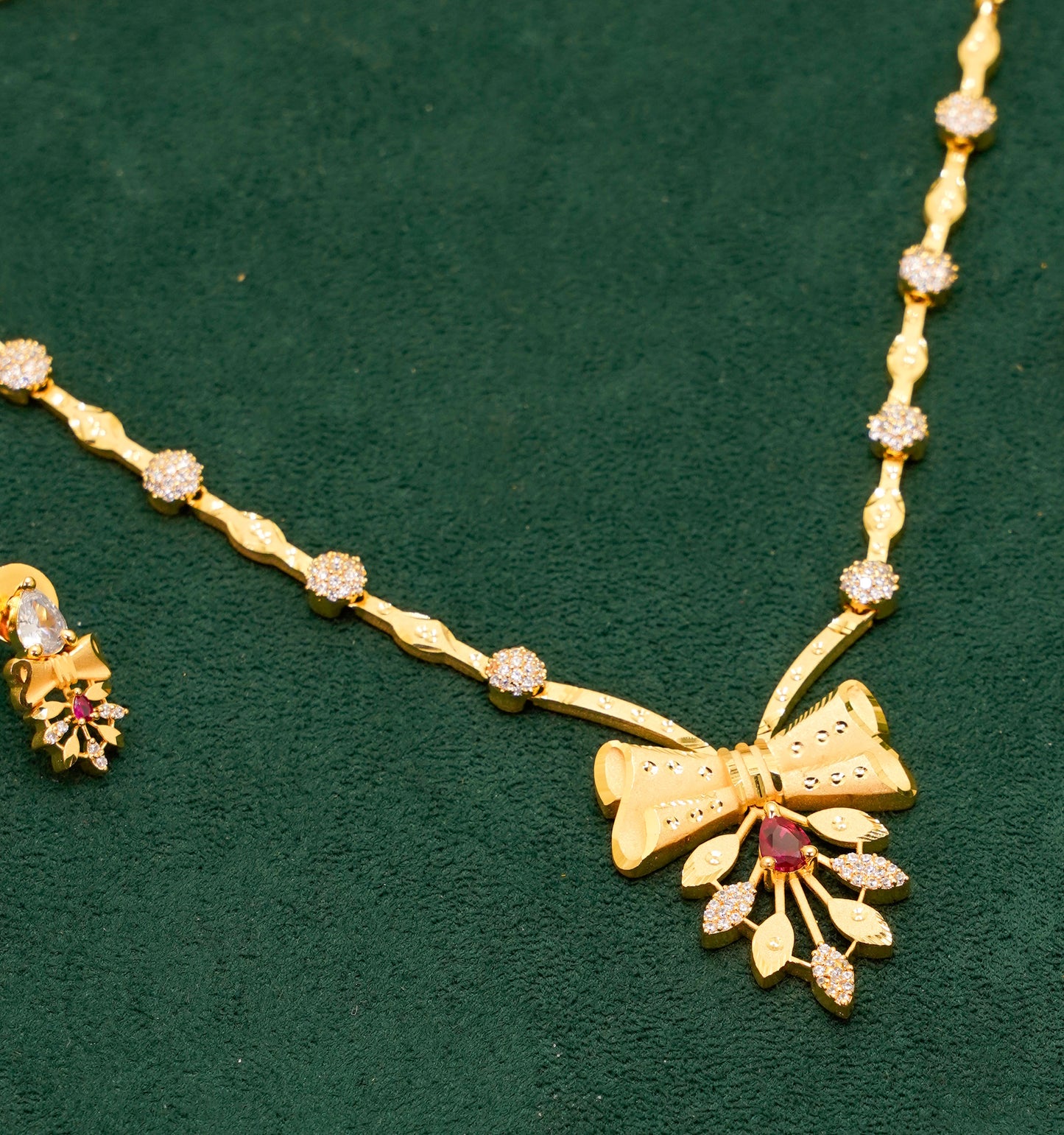 Floral Gold Plated Necklace Set - Jewellery Necklace Set