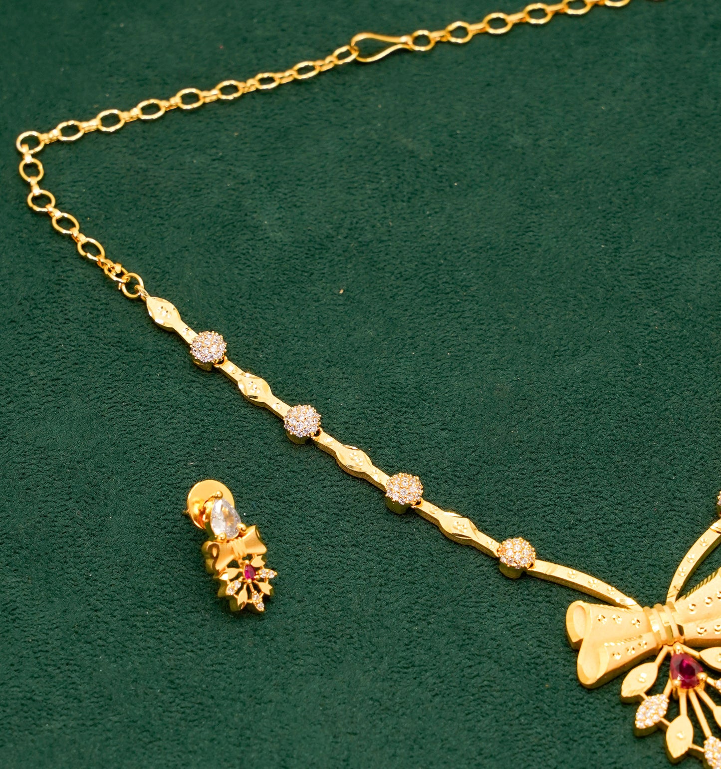 Floral Gold Plated Necklace Set - Jewellery Necklace Set