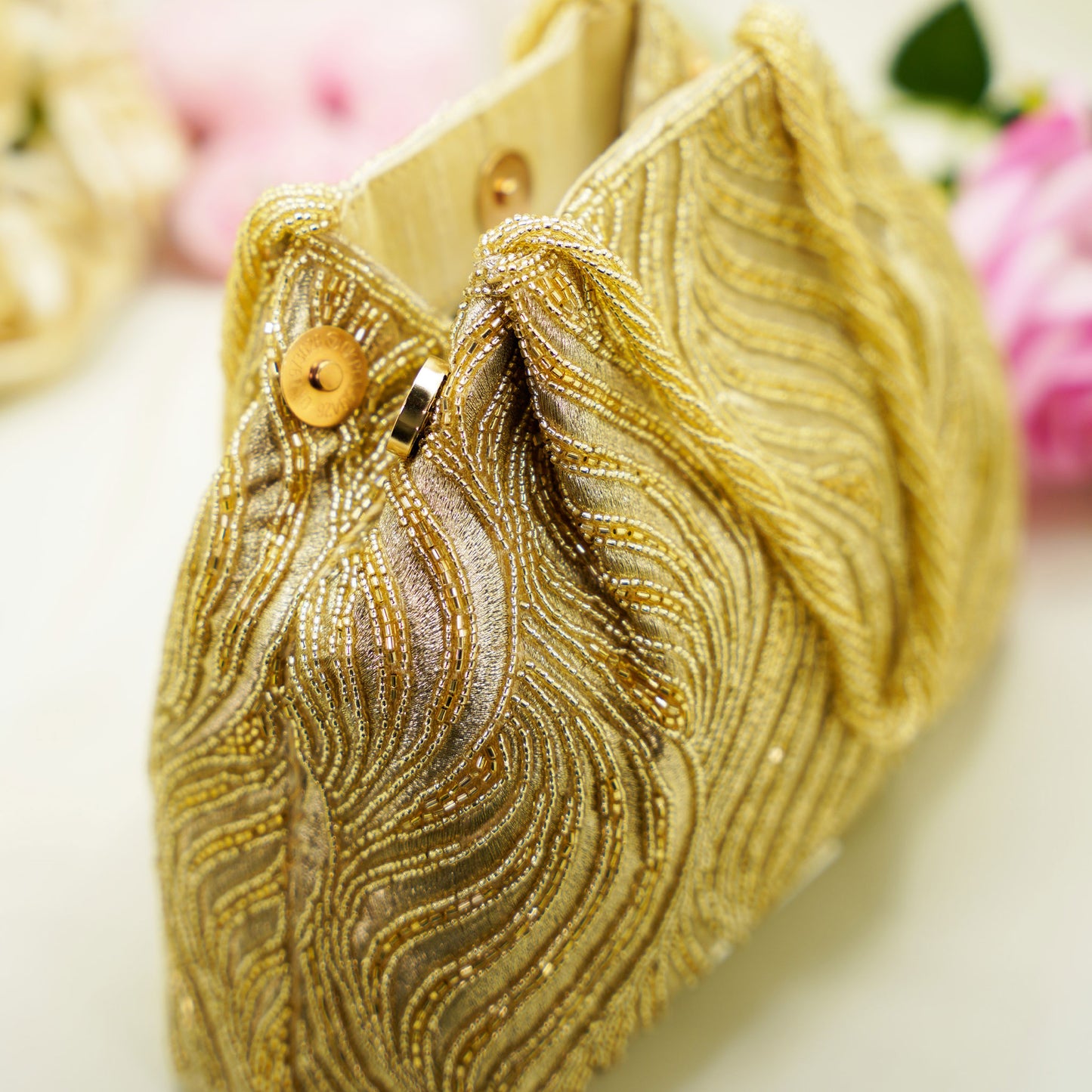 Golden Wave Beaded Handbag – Soft Shell Party Purse