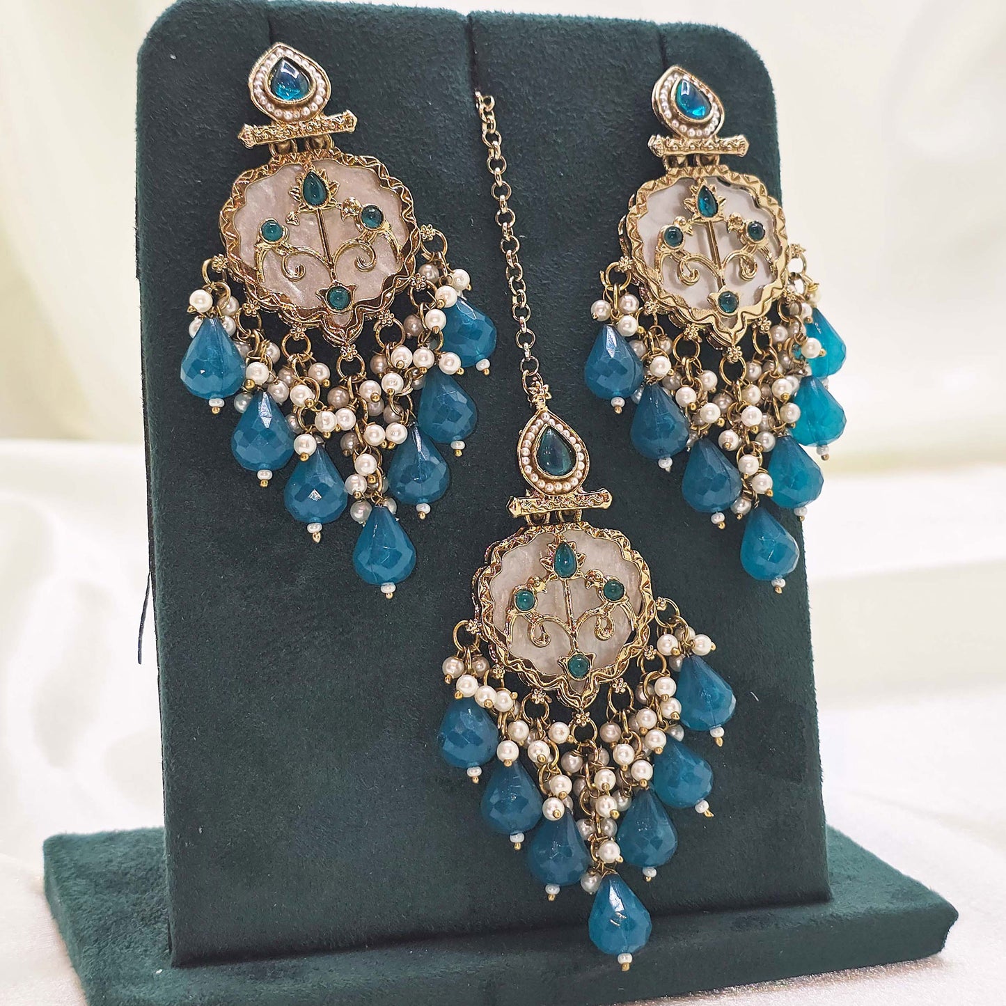 Modest Bridal Jhumka Earrings Set with Tikka – For Nikah, Walima or Engagement
