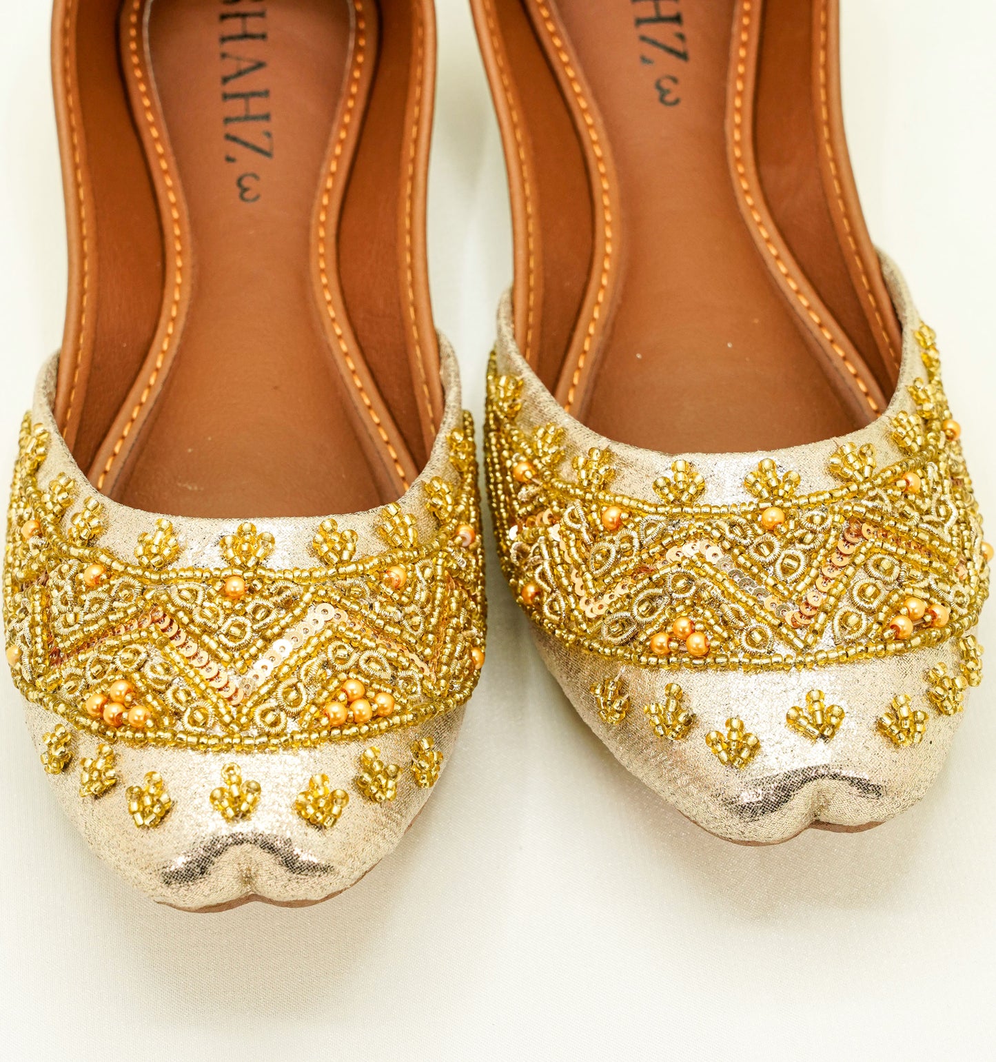 Multi Colours Khussa – Crafted in Tradition: The Art of Khussa