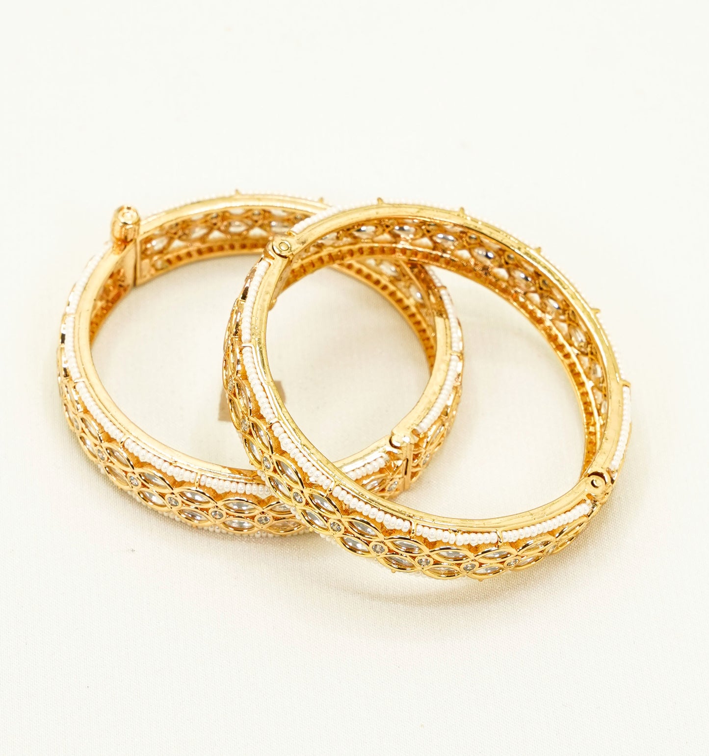 Zeeba Gold Plated Bangles – Traditional Kundan – Elegant Partywear Bangle Set