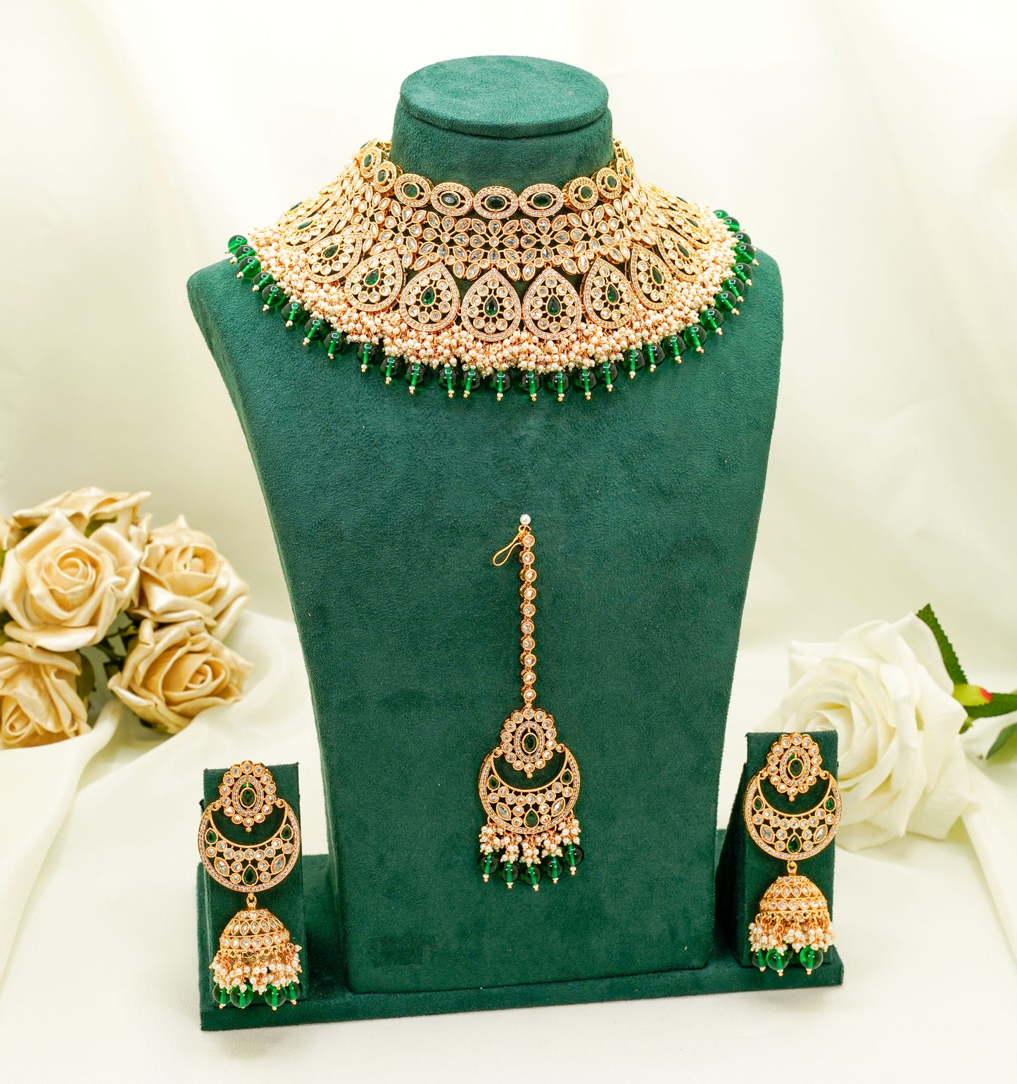 Green Party Set - Choker Jewellery Set – Mehndi Necklace Set with Earrings and Tikka