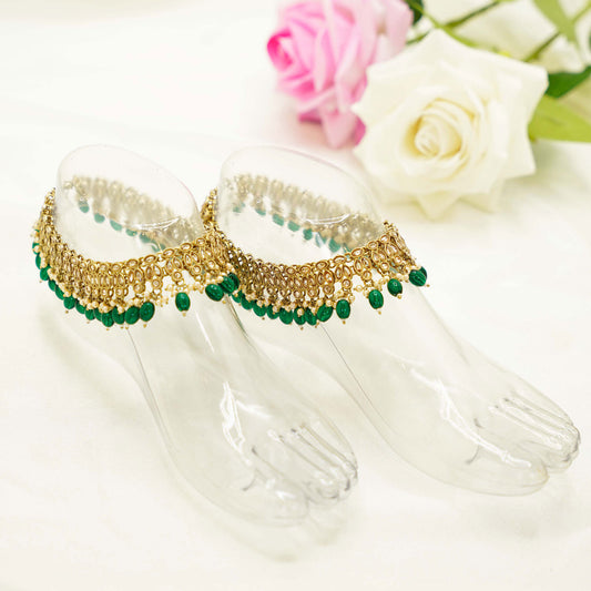 Gold Payal with Green Beads – Traditional Indian Anklet Jewellery for Women