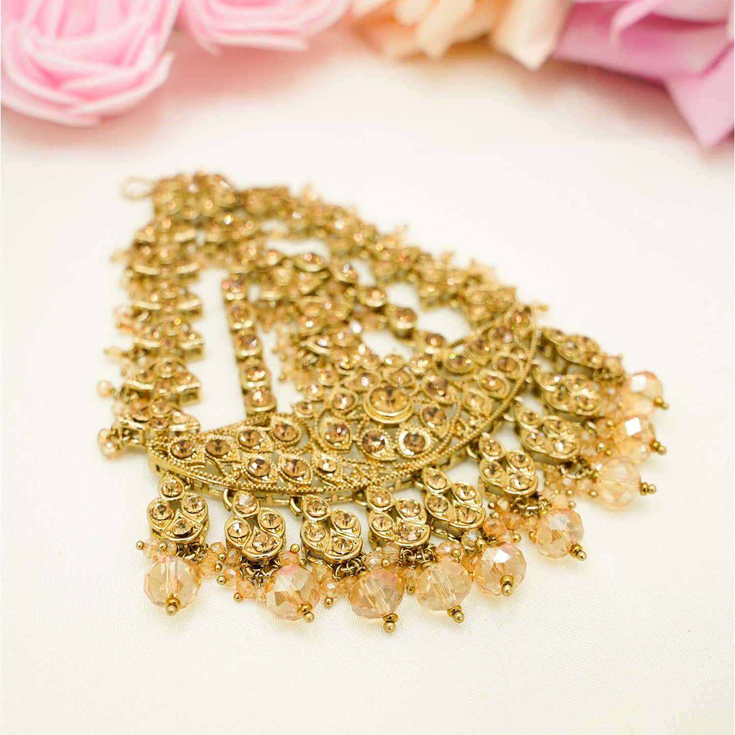 Antique Gold Chand Tikka – Heavy Bridal Headpiece with Champagne Stones for Mehndi, Nikah & Walima